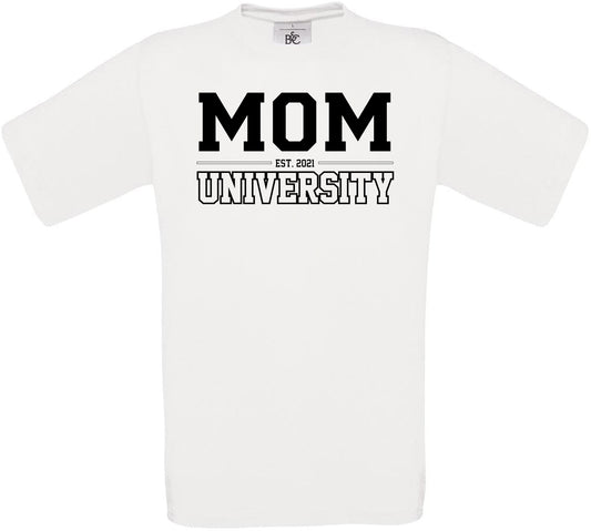 MOM EST. 2014 UNIVERSITY Crew Neck T-Shirt